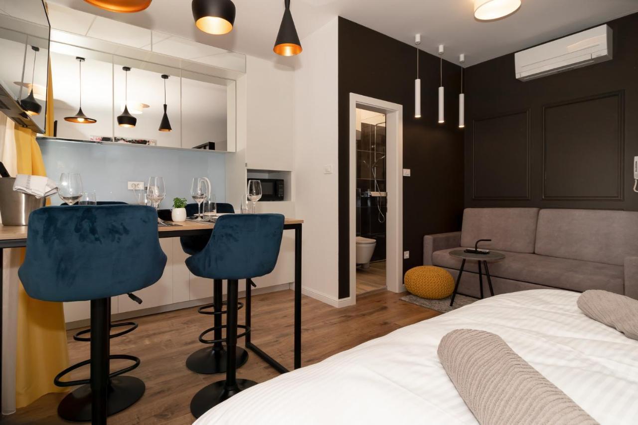 Apartments Barbis Rijeka Exterior photo