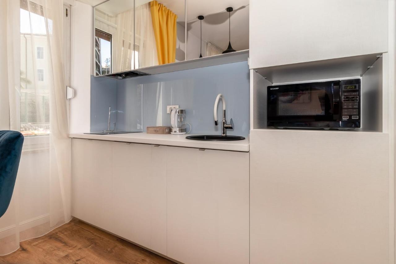 Apartments Barbis Rijeka Exterior photo