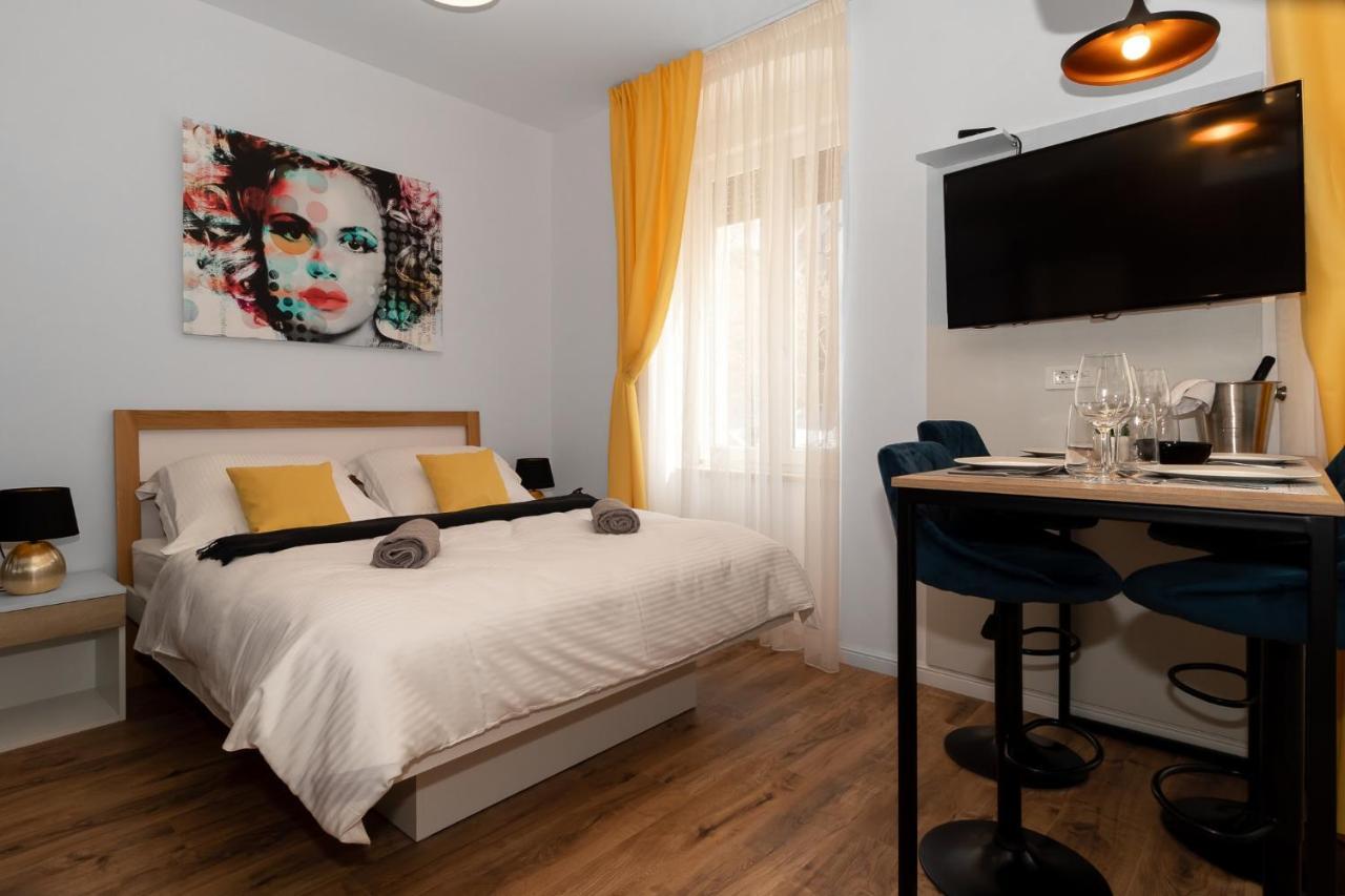 Apartments Barbis Rijeka Exterior photo