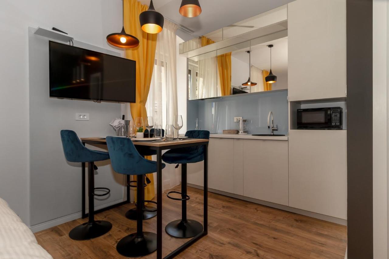 Apartments Barbis Rijeka Exterior photo