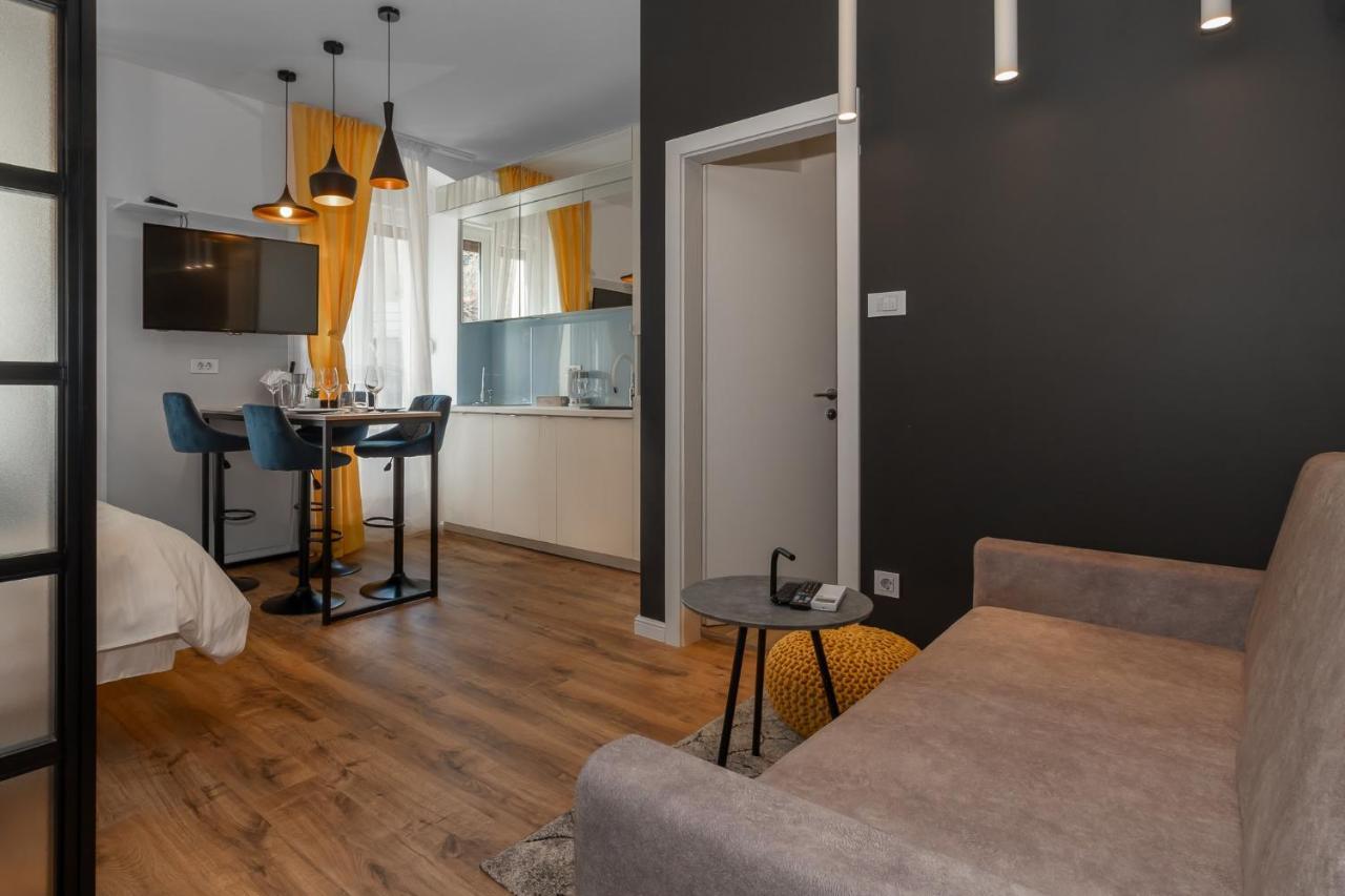 Apartments Barbis Rijeka Exterior photo